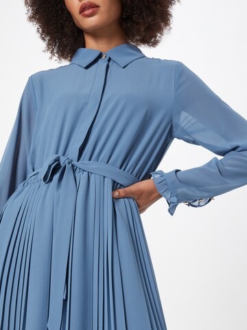 VILA Košilové šaty 'Blossoms' – modrá