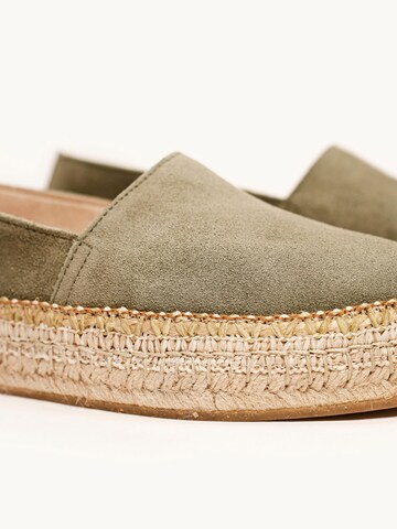 Alhamas Espadrilles 'Alpargata Plana'‌ in Grün