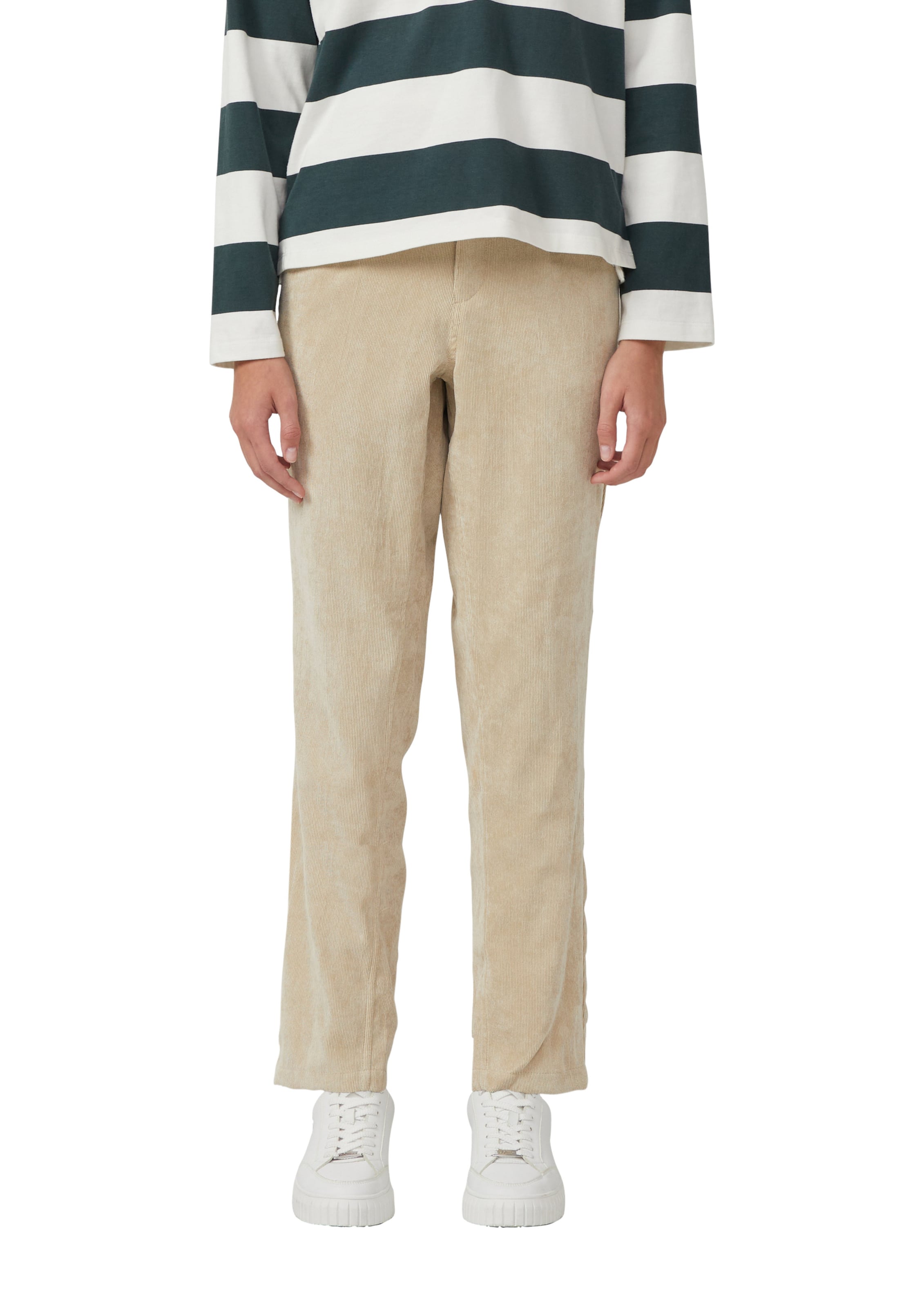 s.Oliver Конический (Tapered) Брюки со складками в Бежевый