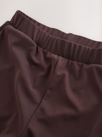 Next Wide Leg Hose in Braun