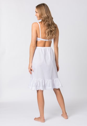 STOCKERPOINT Traditional Skirt in White