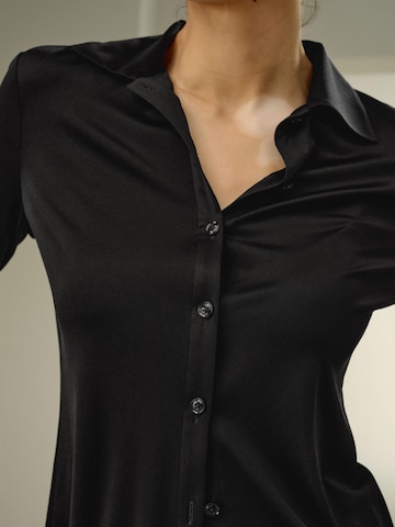 Lilysilk - Blusa en negro