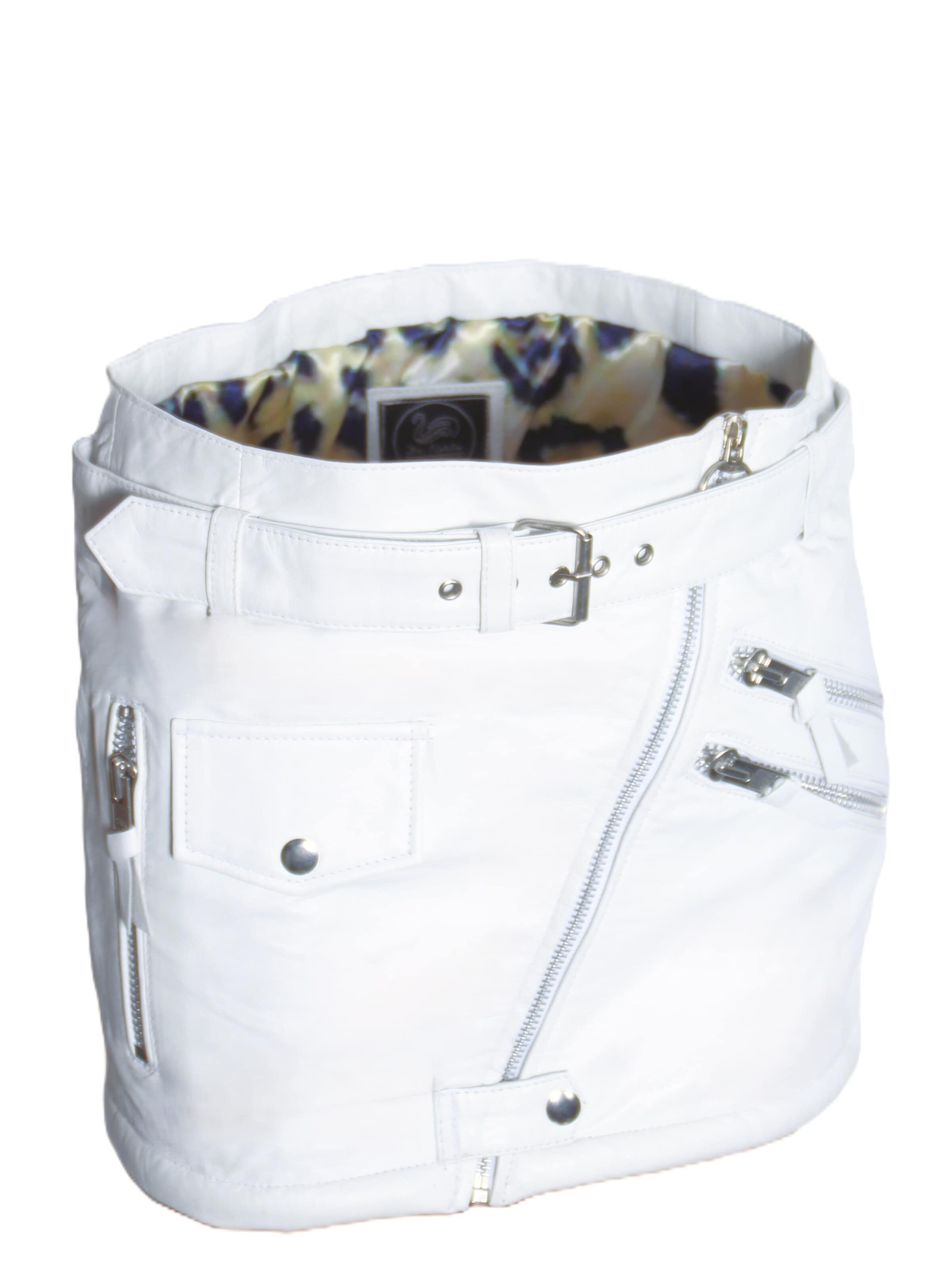 Be  Noble Skirt in White: front