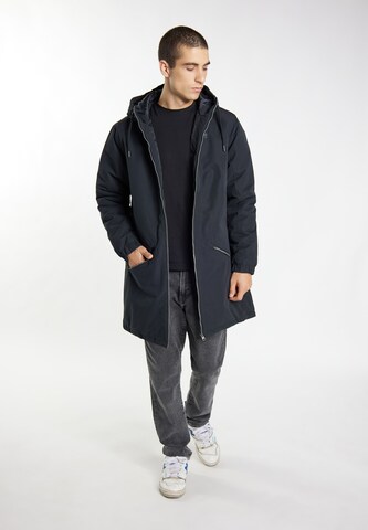 TUFFSKULL Winter Jacket 'Threezy' in Black