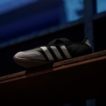 ADIDAS SPORTSWEAR Tenisky 'Barreda' – černá