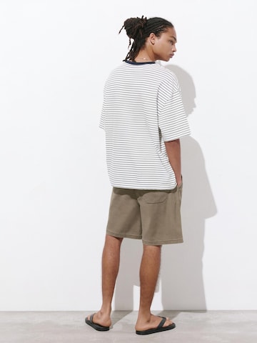 Wide leg Pantaloni di Pull&Bear in verde
