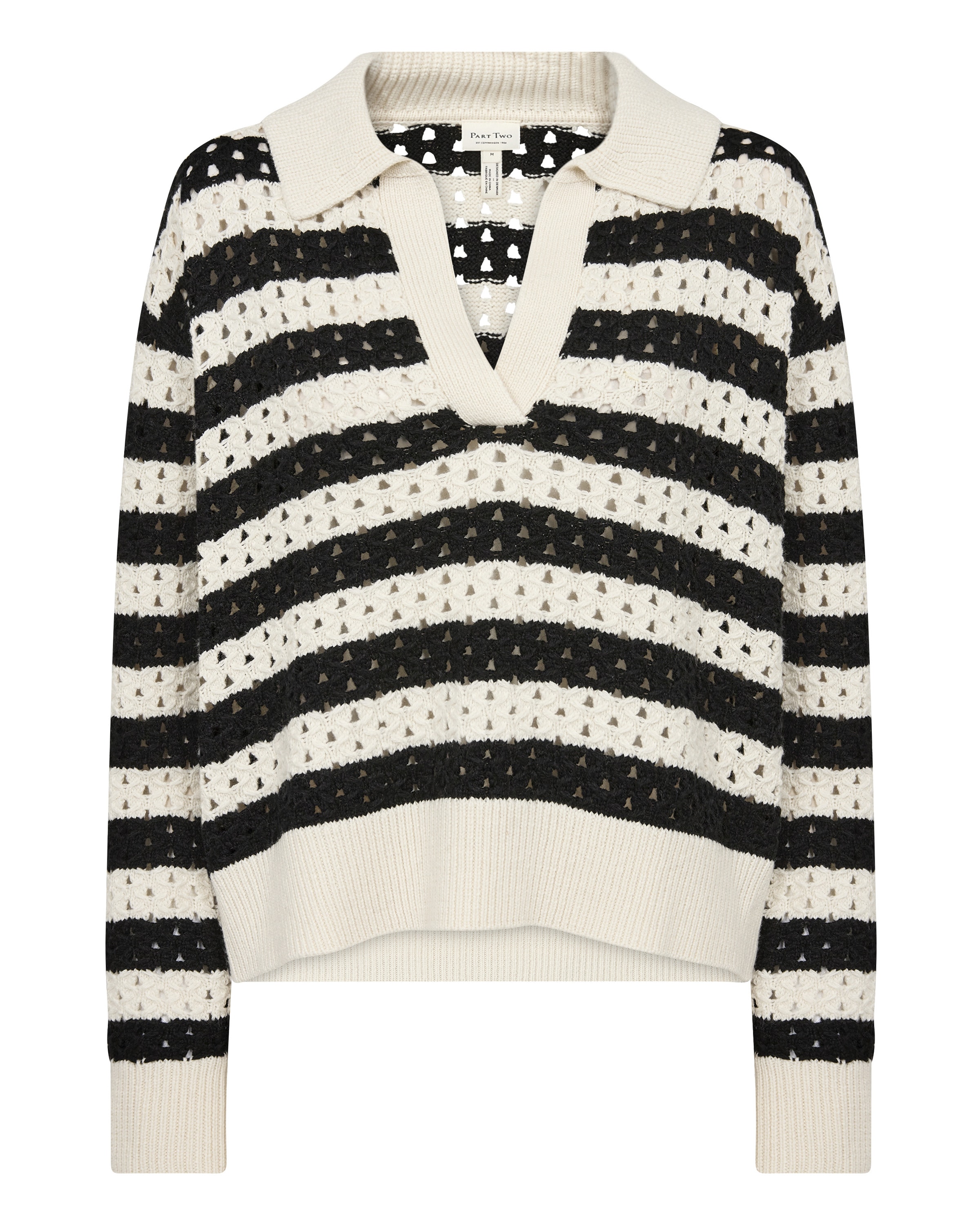 Pull-over 'Naiya' Part Two en noir : devant