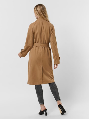 VERO MODA Between-Seasons Coat 'LOU' in Brown