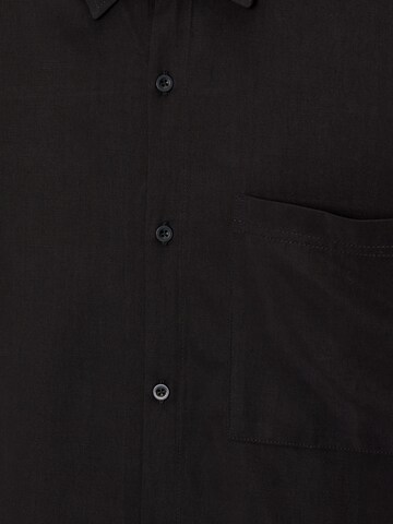 Fit confort Chemise Pull&Bear en noir