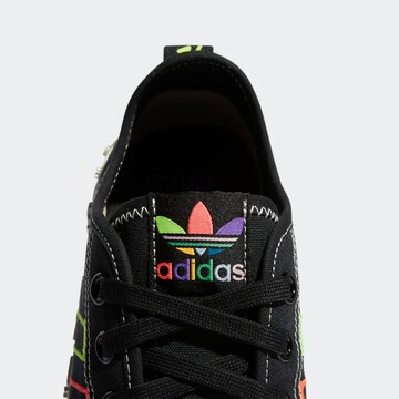 Baskets basses 'Nizza Pride' ADIDAS ORIGINALS en noir