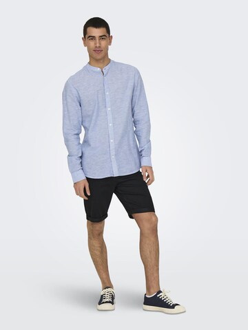 Coupe slim Chemise 'CAIDEN' Only & Sons en bleu
