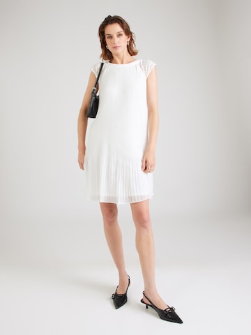 Rochie de la DKNY pe bej: față