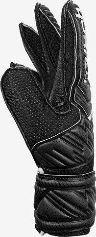 REUSCH Athletic Gloves 'Attrakt Resist' in Black