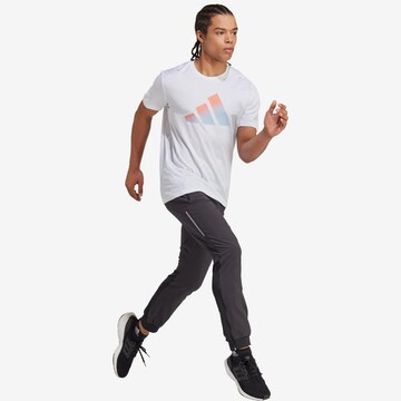 ADIDAS PERFORMANCE Funktionsshirt 'Run Icons' in Weiß