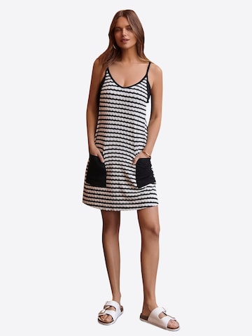 Imily Bela Šaty – černá