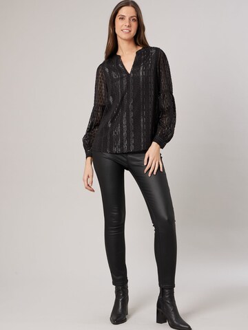 Deeluxe Blouse in Black
