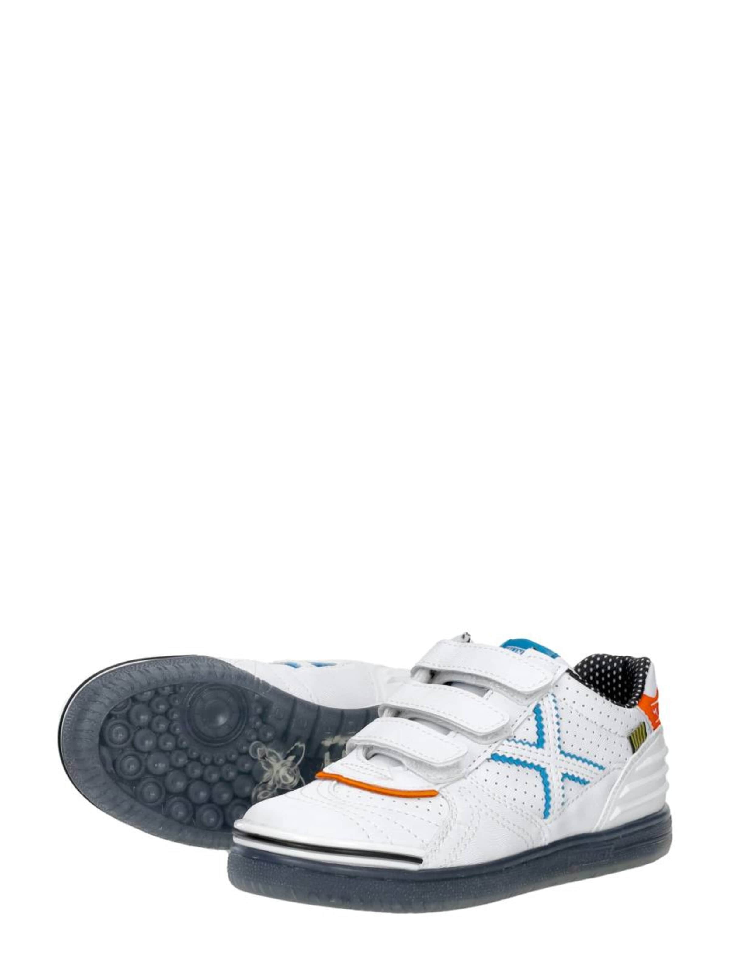 MUNICH Sneakers 'Klittenband Laag' in White