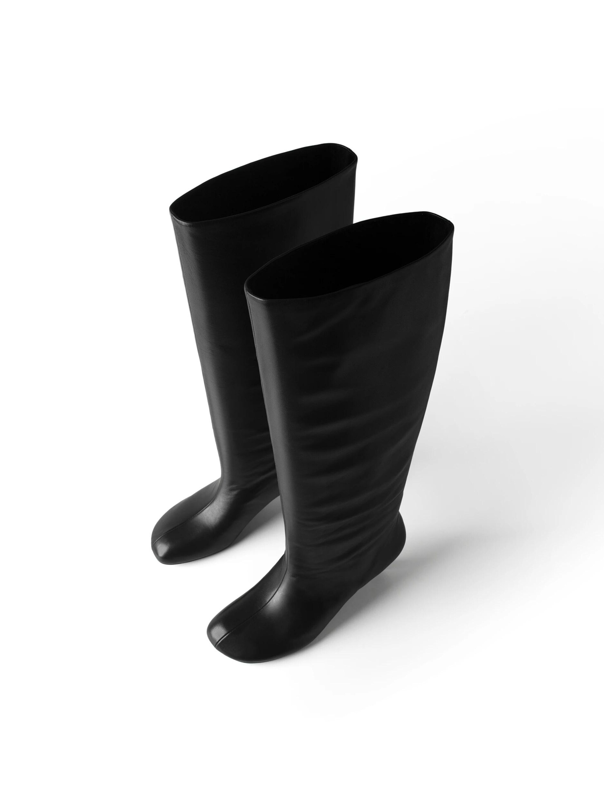 Botine 'DANCING WITH SHADOWS' de la L37 HANDMADE SHOES pe negru