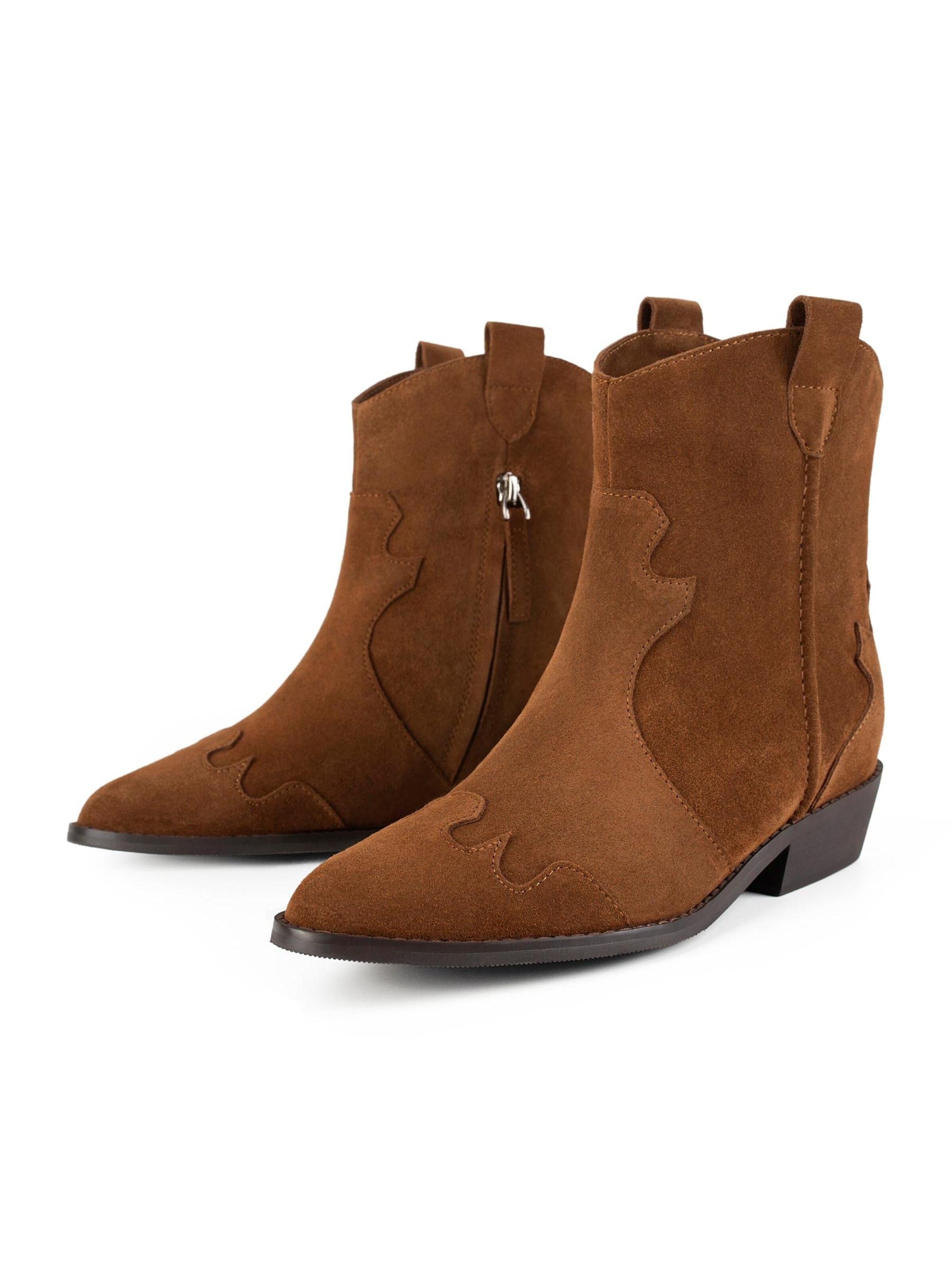 L37 HANDMADE SHOES - Botas pelo tornozelo 'WALK BETWEEN STARS' em castanho: frente