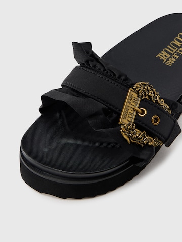 Zoccoletto 'ARIZONA' di Versace Jeans Couture in nero