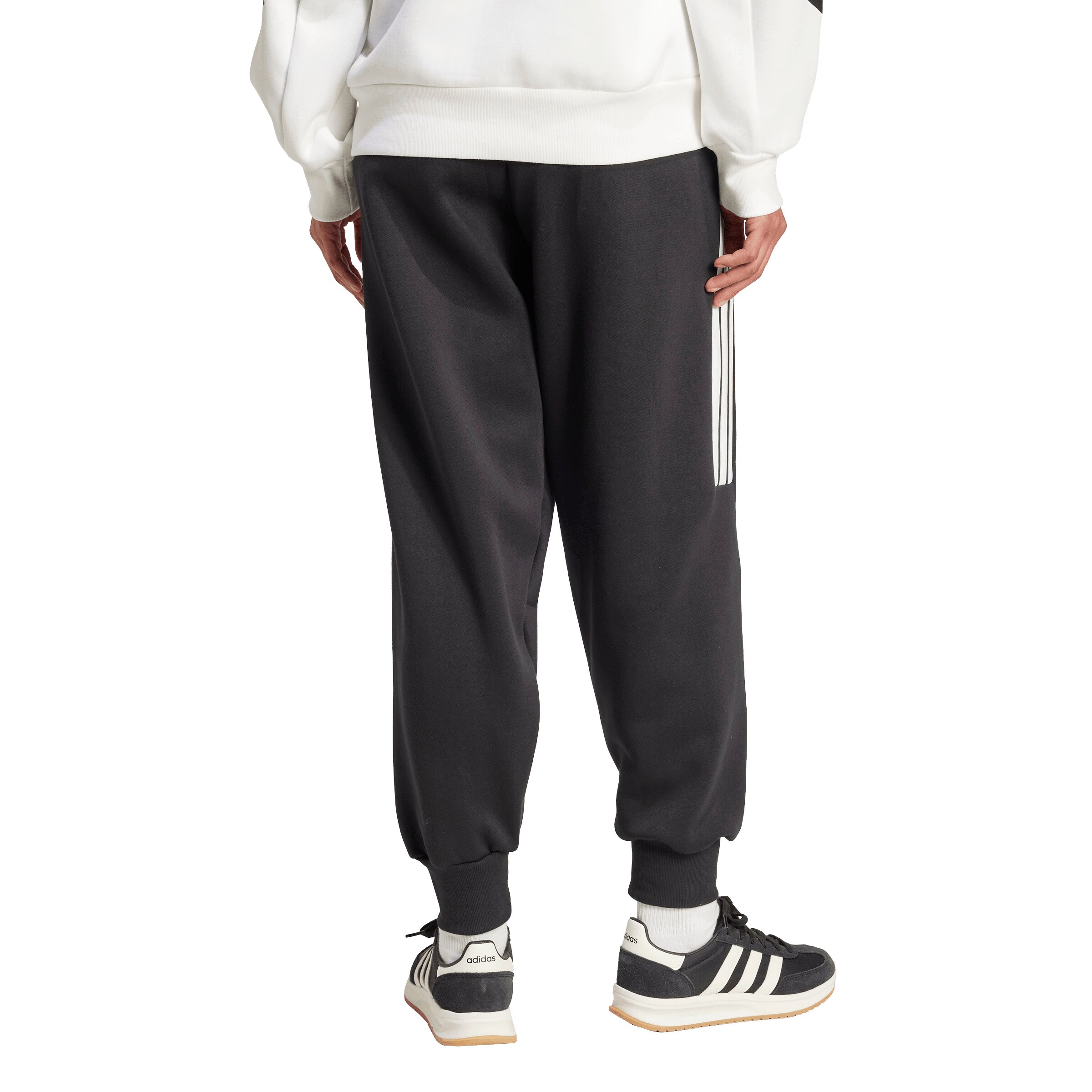 juoda ADIDAS SPORTSWEAR Siaurėjantis Sportinės kelnės 'Tiro'