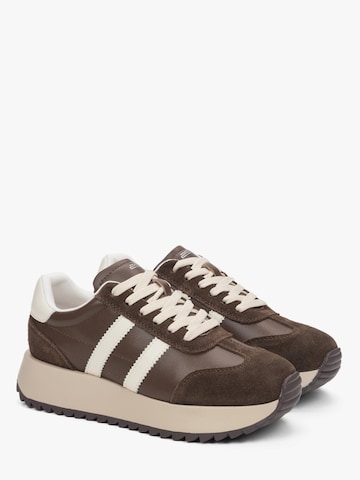 ES8 Sneakers laag '7706' in Bruin: voorkant
