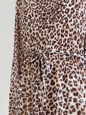 ZABAIONE - Vestido 'El44llii' en beige
