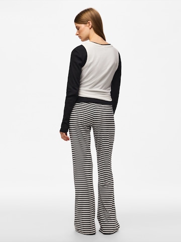 PIECES Flared Trousers 'PCLAYA' in Black