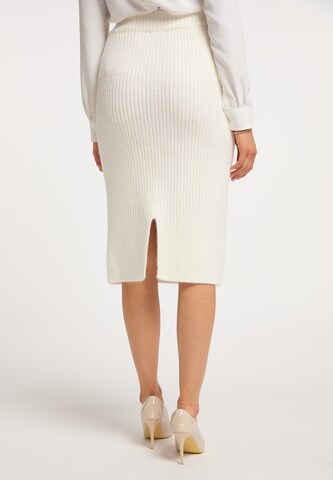 faina Skirt in White