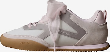 Baskets basses 'KAYLA' Calvin Klein en gris : devant