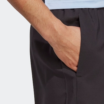 ADIDAS TERREX Štandardný strih Outdoorové nohavice 'Multi' - Čierna