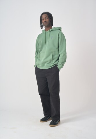 Cleptomanicx Sweatshirt 'Sketch Gull' in Green