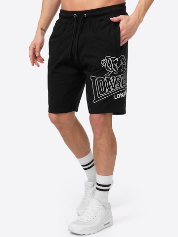 regular Pantaloni sportivi di LONSDALE in nero