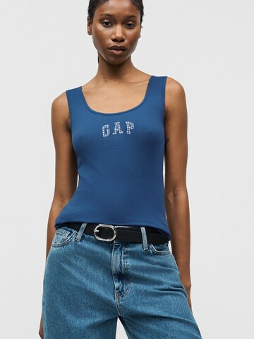 Top de la GAP pe albastru