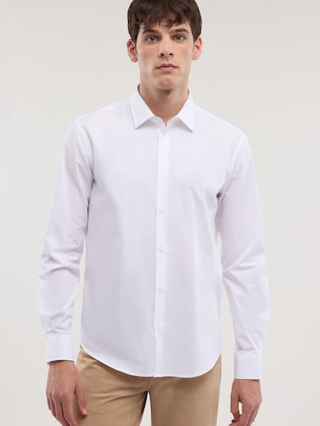 Regular fit Camicia di Trussardi in bianco: frontale