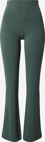 NIKE - Pantalón deportivo 'ZENVY' en verde: frente