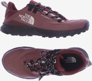 THE NORTH FACE Sneakers & Trainers in 39,5 in Red: front