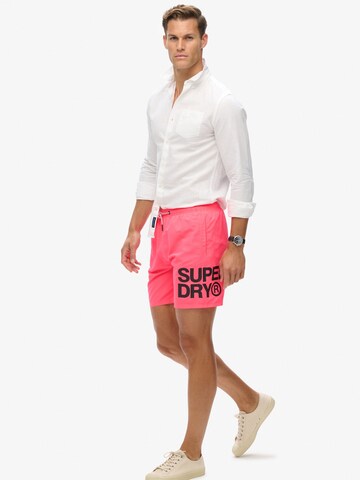 Shorts de bain Superdry en rose