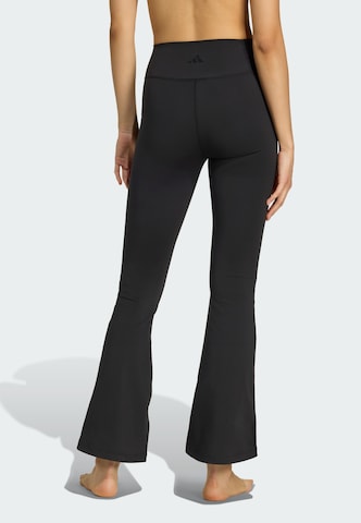 ADIDAS PERFORMANCEFlared/zvonoliki kroj Sportske hlače 'All Me Essentials' - crna boja