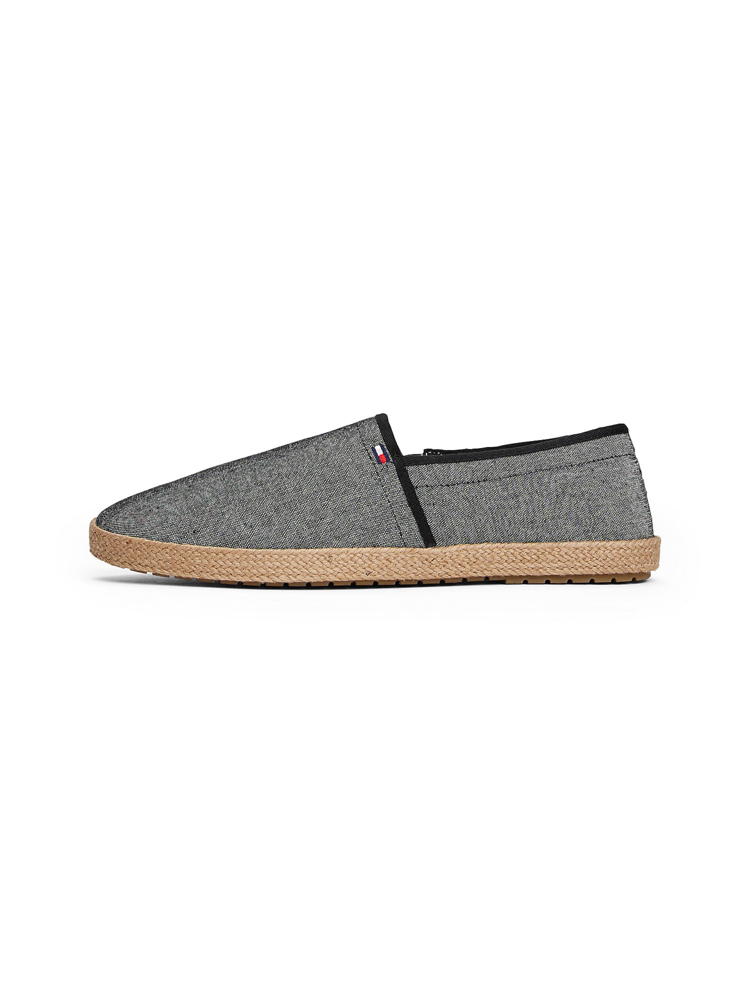 TOMMY HILFIGER Espadrilles in Black, Item view