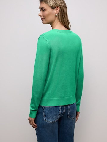 STREET ONE Пуловер в зелено