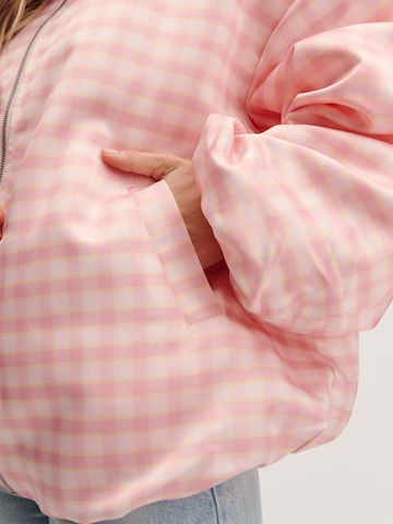 Tatiana Zidekova - Chaqueta de entretiempo en amarillo