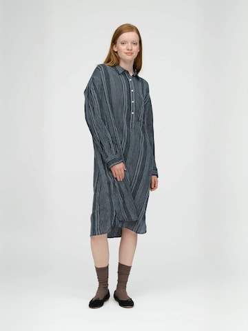 moshi moshi mind Dress ' relieve ' in White