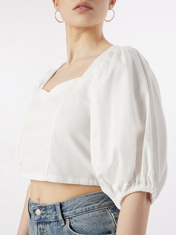 JAN 'N JUNE Blouse in White