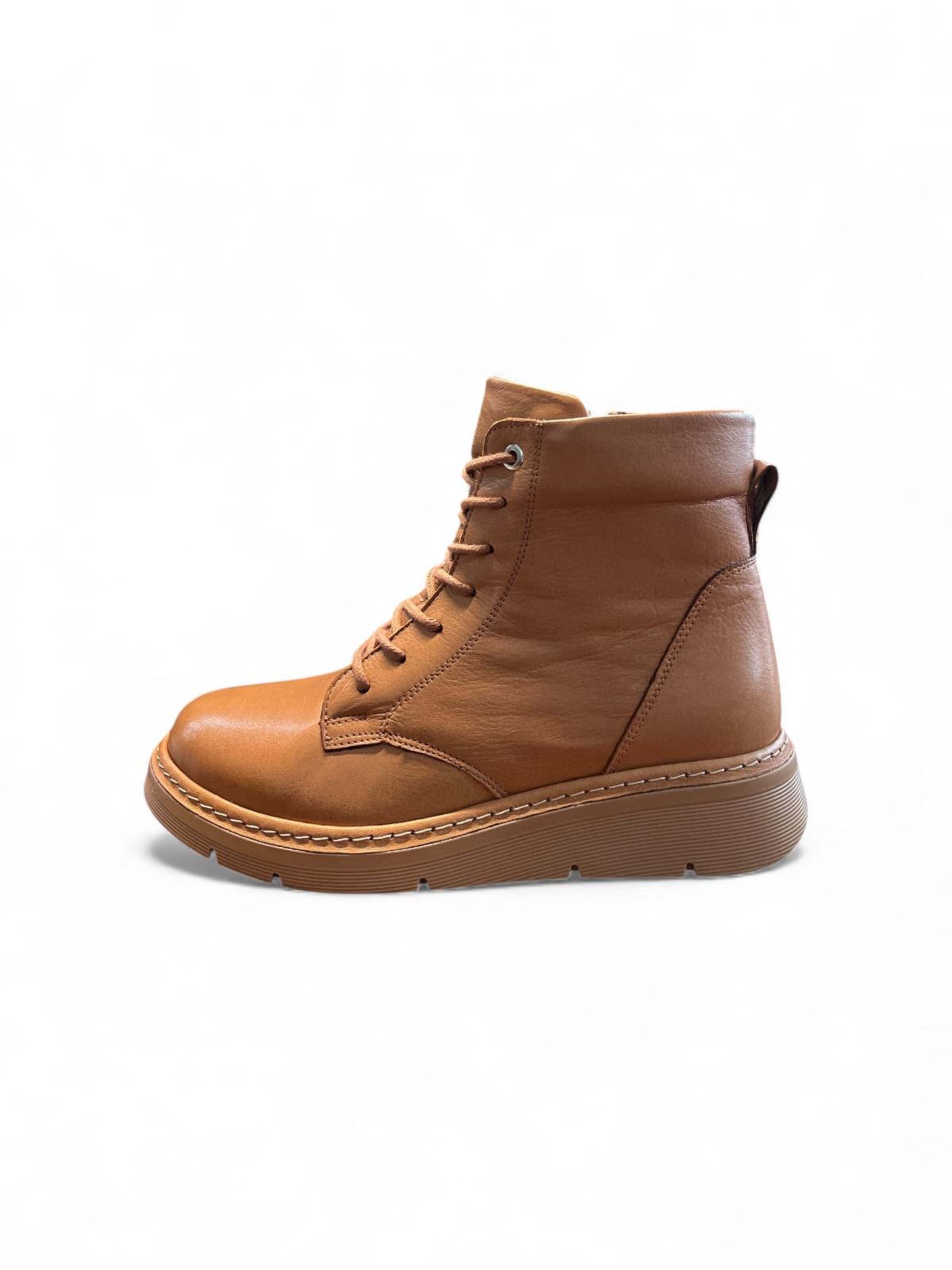 Begoria Booties in Beige: front
