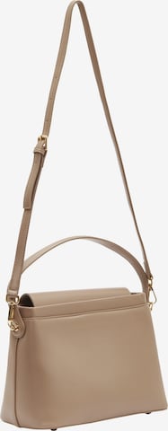 Usha Handbag in Beige