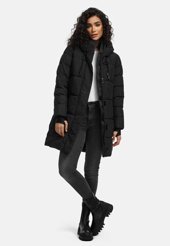 Cappotto invernale 'Kaituu XVI' di MARIKOO in nero