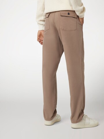 GUESS Regular Hose in Braun