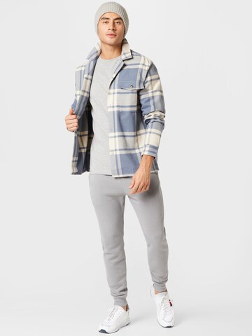 Les Deux - Camiseta 'Nørregaard' en gris