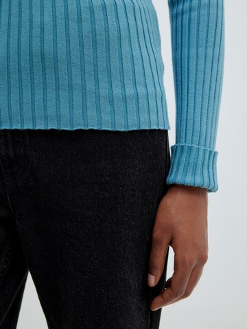 EDITED Sweater 'Jannice' in Blue